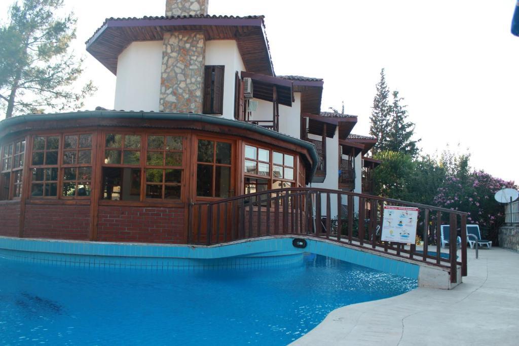 Elze Hotel Олюденіз Екстер'єр фото